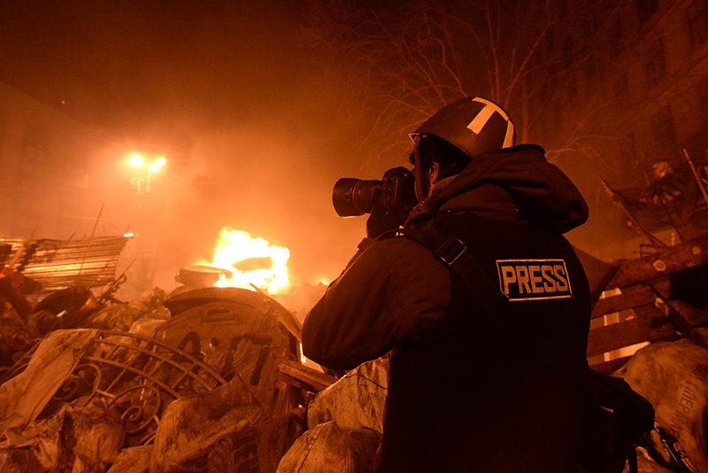 Q+A: What are the perils of being a war correspondent?